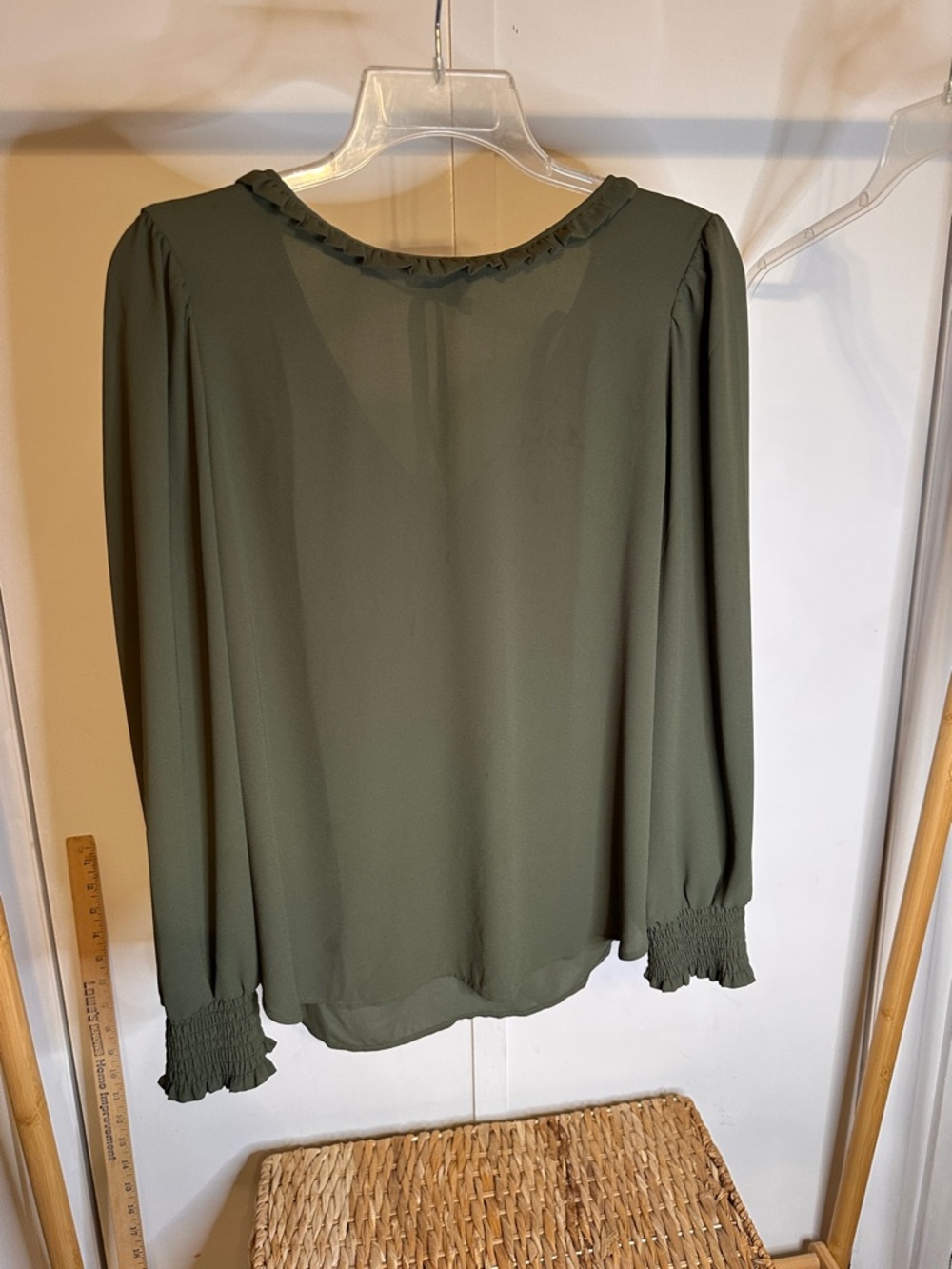 LOFT Olive Green Ruffled Neck Long Sleeve Blouse petite medium